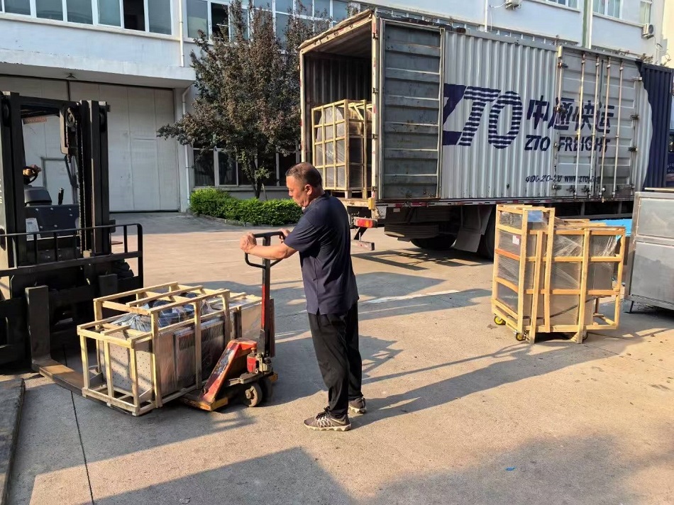 许昌智工400斤电磁炒货机发货山东枣庄