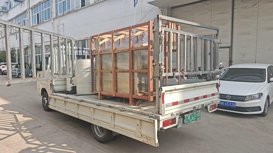 河南郑州客户订购的50斤电磁炒货机专···
