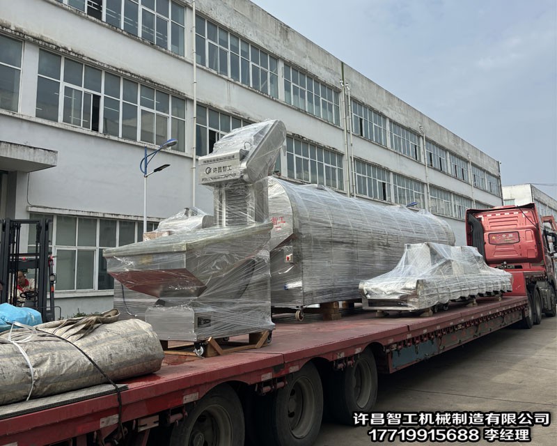 许昌智工30多台小型电磁炒货机物流发···